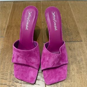 NWOB Jeffrey Campbell Capital Wedge Mule Heels In Fuchsia Suede